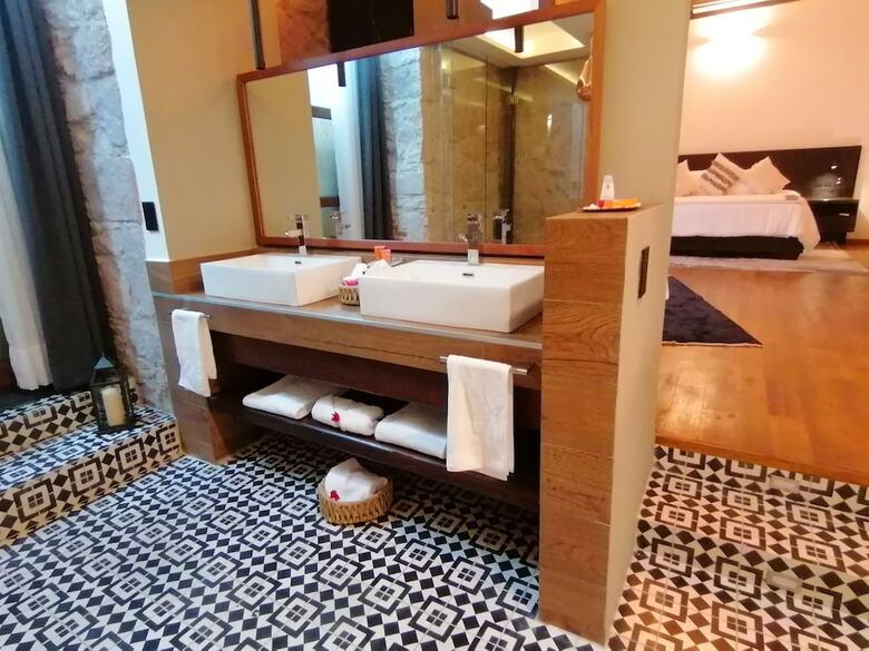 Hotel Boutique Ray�n 50