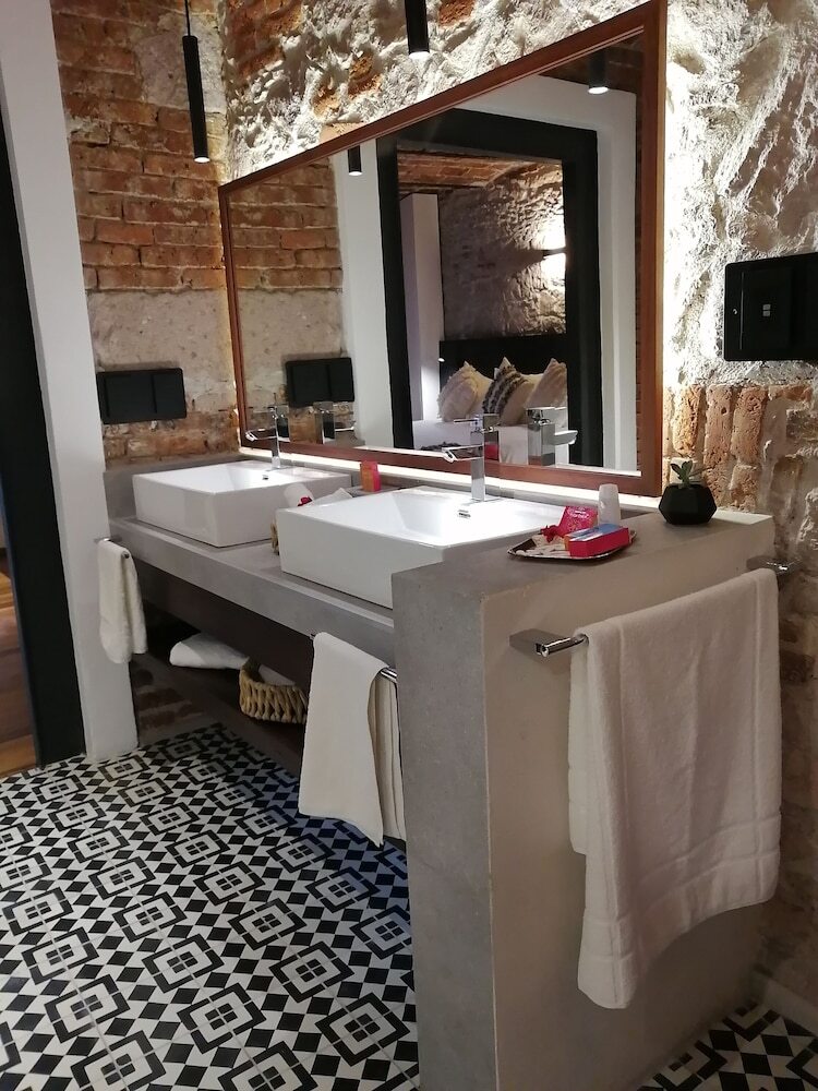 Hotel Boutique Ray�n 50