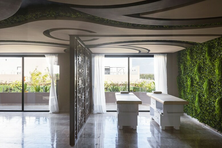 Apartamentos Menesse Ph