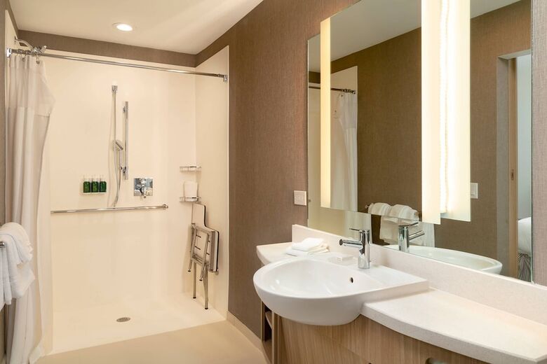 Hotel Springhill Suites By Marriott Cape Canaveral Cocoa Beach