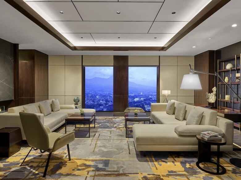 Hotel Pullman Bandung Grand Central