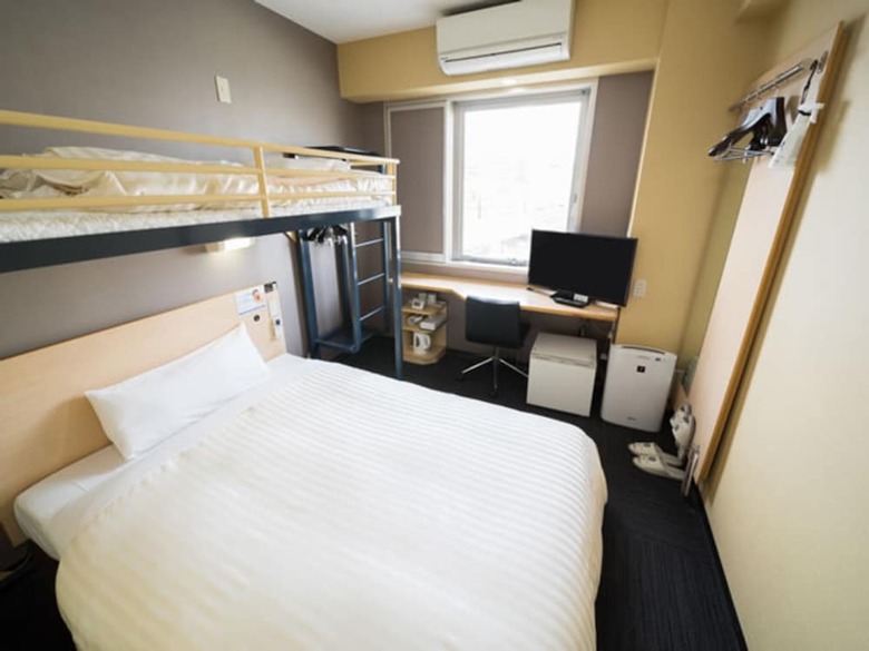 Super Hotel Kadoma