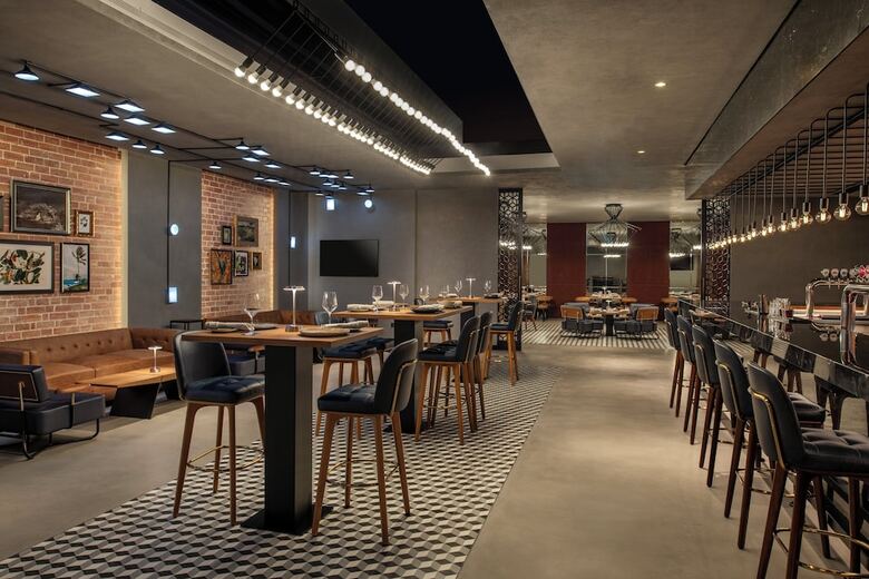 Abesq Doha Hotel And Residences - An Ihg Hotel