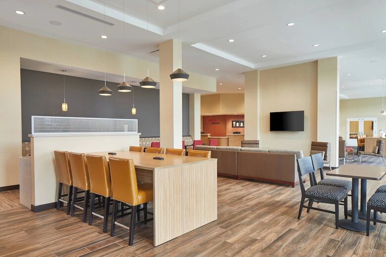 Hotel Towneplace Suites By Marriott Columbus North - Osu
