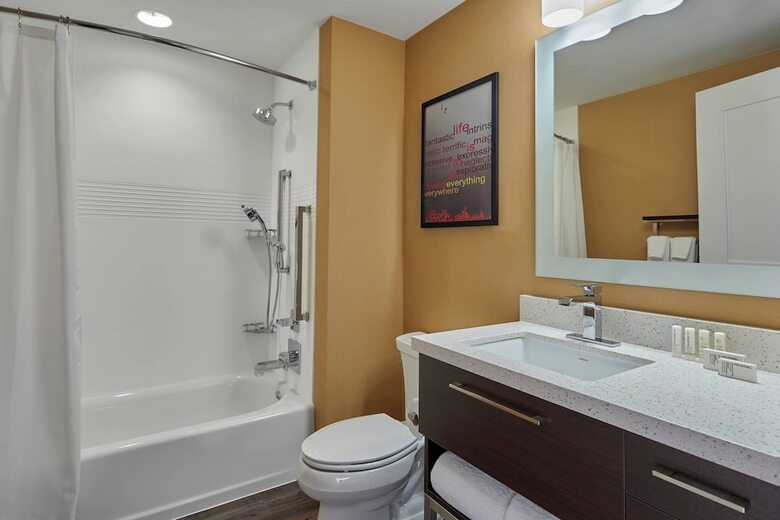 Hotel Towneplace Suites By Marriott Columbus North - Osu