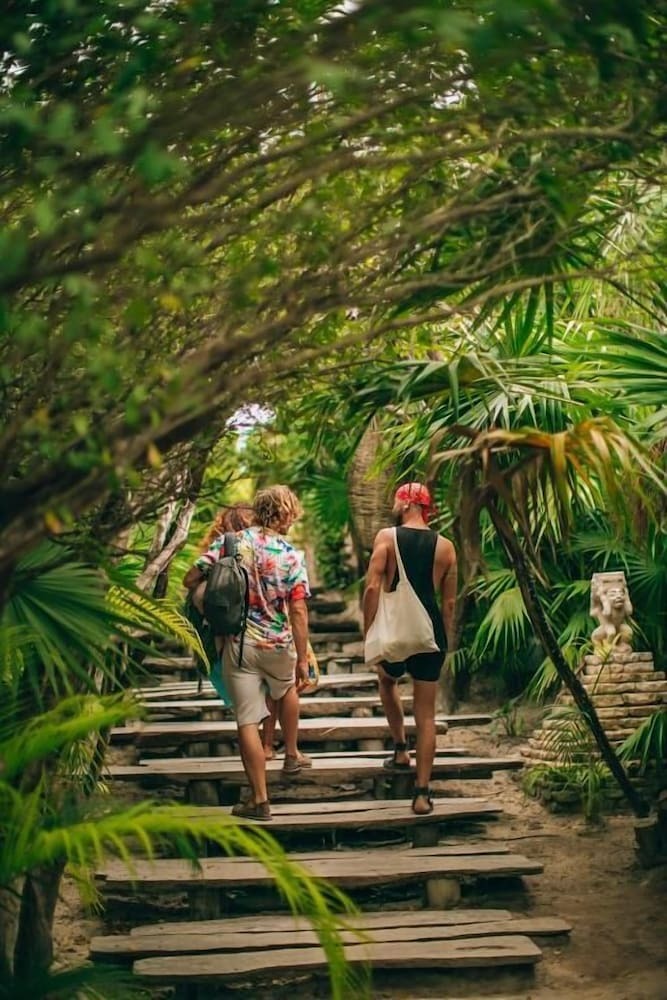Hotel Glamp Ikal Tulum