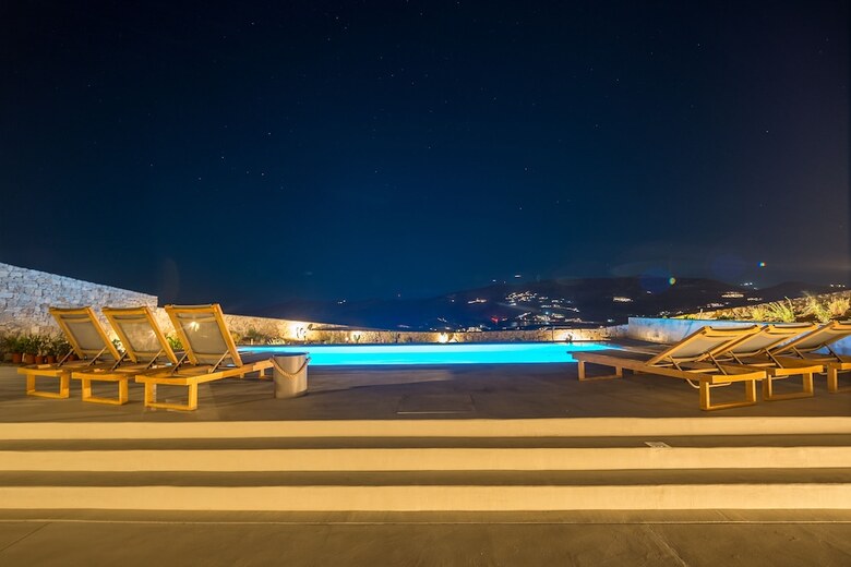 Villa Amarelo Suites