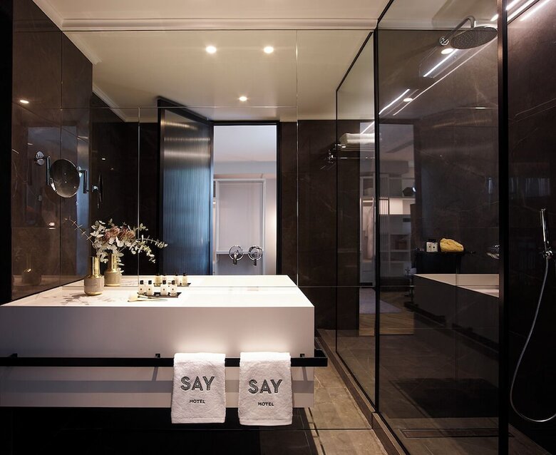 Say Hotel
