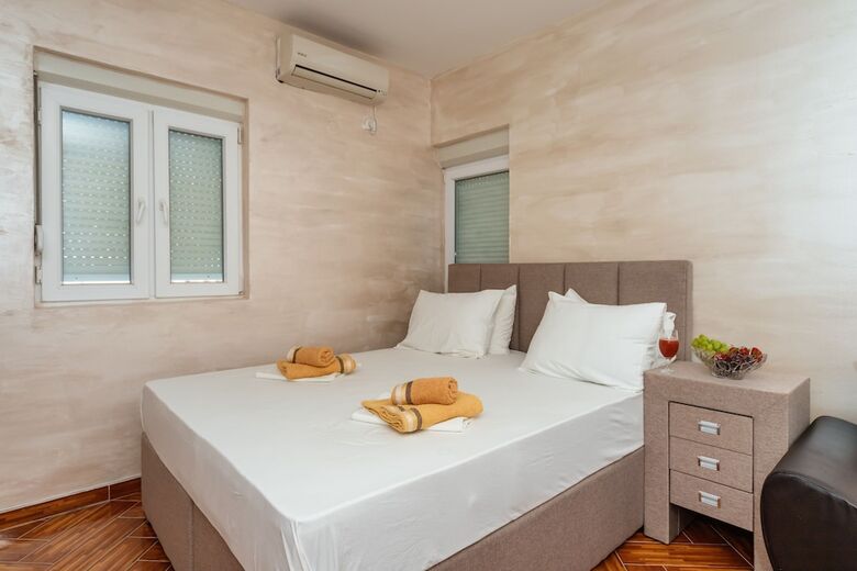 Aparthotel Stijovic