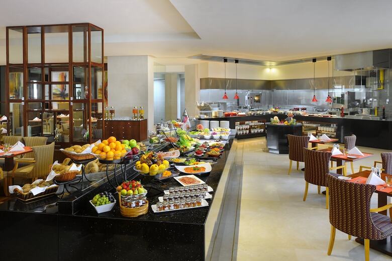 Hotel Crowne Plaza Dubai Jumeirah By Ihg