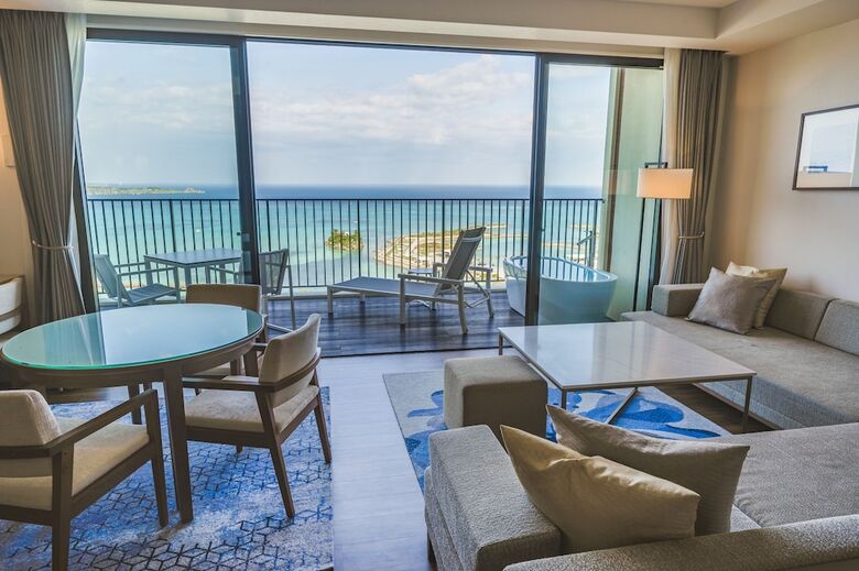 Hotel Hiyori Ocean Resort Okinawa