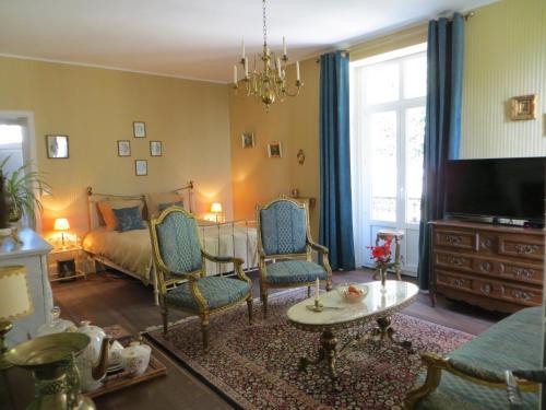 Bed & Breakfast Le Bailli De Montsaugeon