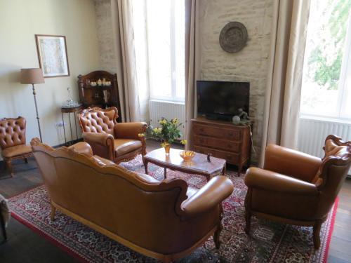 Bed & Breakfast Le Bailli De Montsaugeon