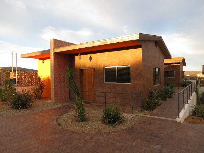 Casitas Del Valle