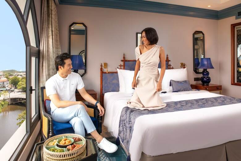 Silk Path Grand Hue Hotel