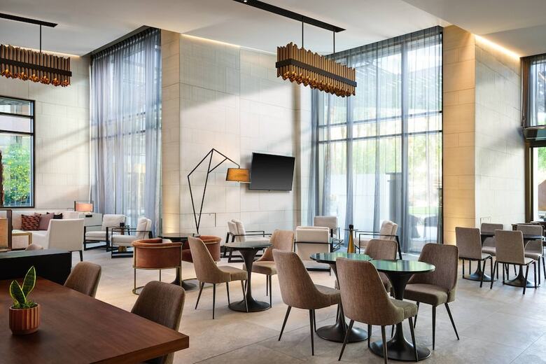AC Hotel By Marriott Phoenix Downtown