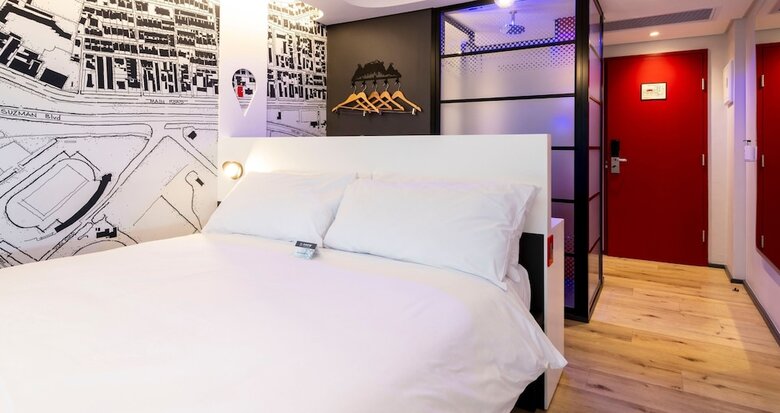 Anew Hotel Green Point