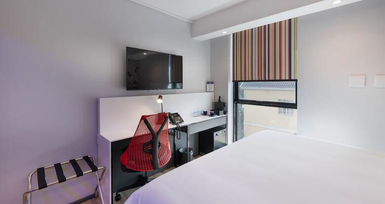 Anew Hotel Green Point