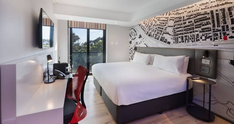 Anew Hotel Green Point