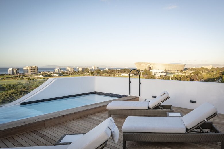 Anew Hotel Green Point