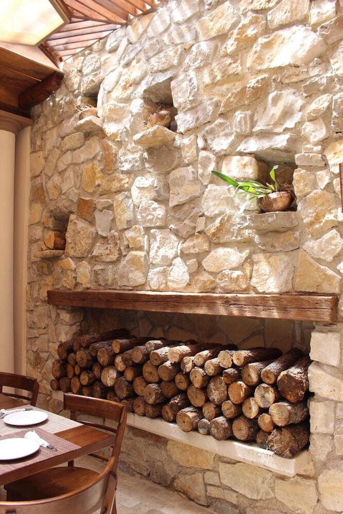 Hotel La Estancia