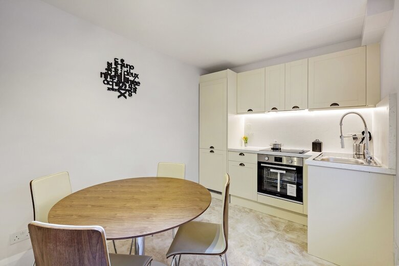 The Sussex Garden Apartment