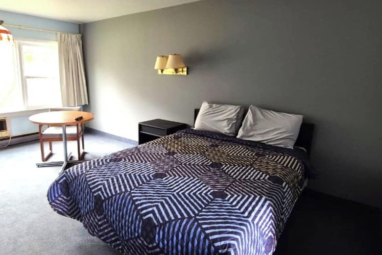 Motel Capital O Swan Inn Comstock Park