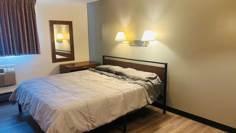Motel Capital O Swan Inn Comstock Park