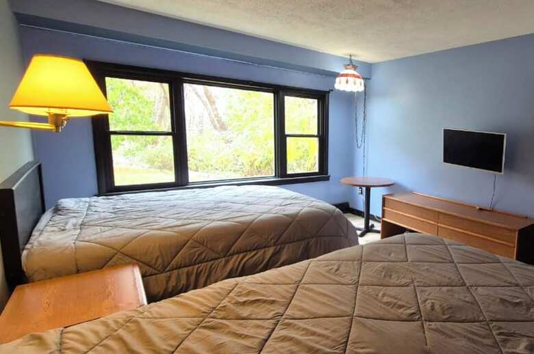 Motel Capital O Swan Inn Comstock Park
