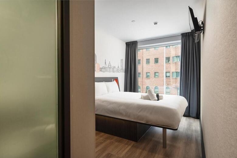 Easyhotel Cardiff