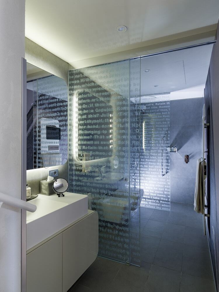 Lords Of Verona Luxury Apartments