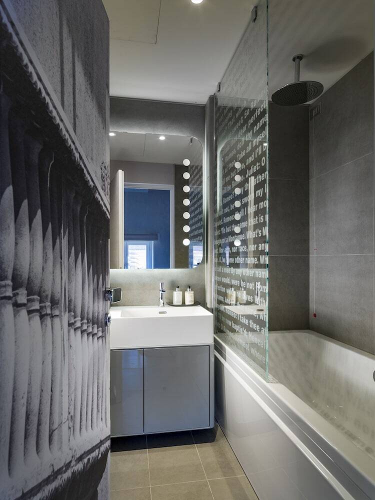 Lords Of Verona Luxury Apartments