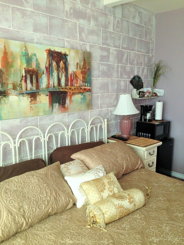 Capri Beach Hotel