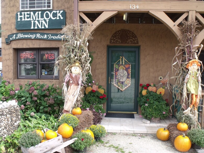 Hotel Hemlock Inn
