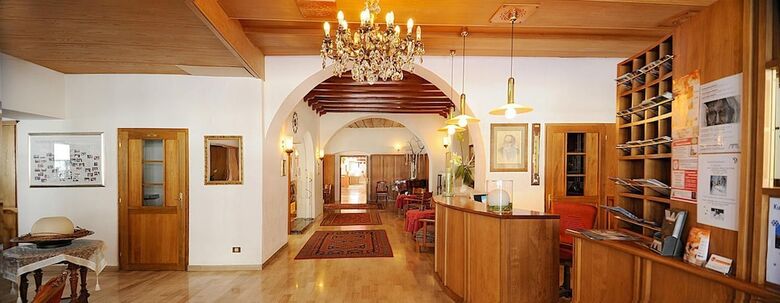 Hotel Eller