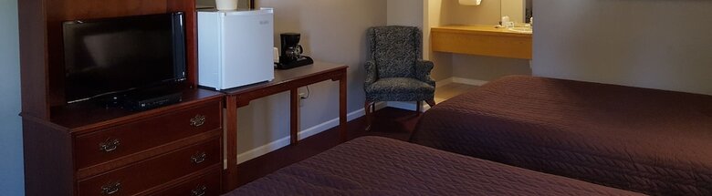Captain's Quarters Motel