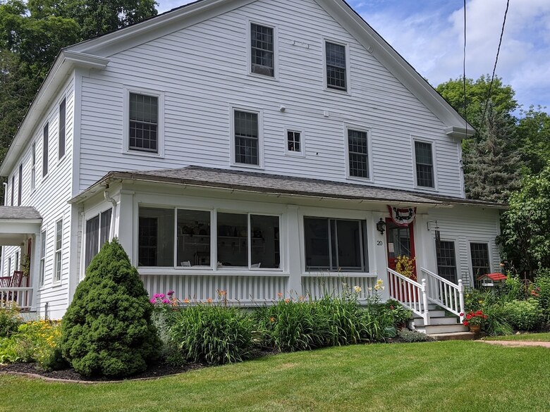 Bed & Breakfast The Buckmaster Inn