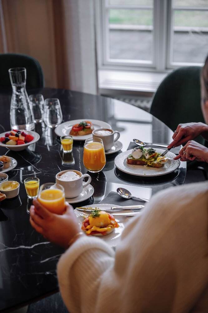 Iceland Parliament Hotel, Curio Collection By Hilton