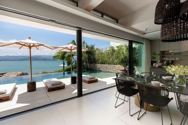 Kerem Luxury Beachfront Villas