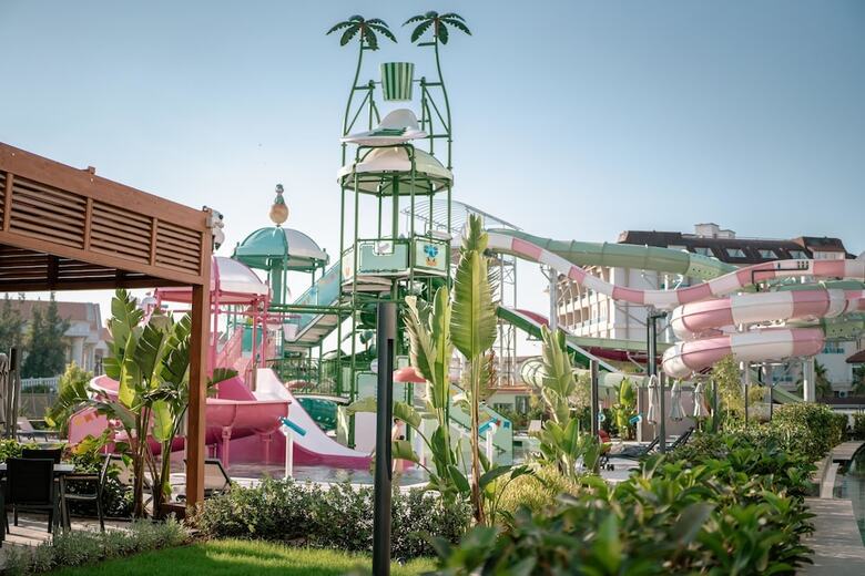 Liu Resorts - All Inclusive