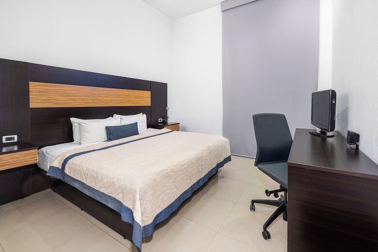 Hotel M�xico Plaza Silao Aeropuerto
