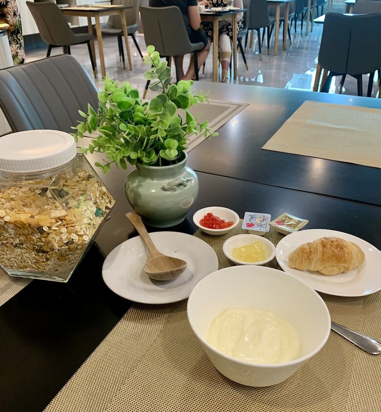 Thana Wisut Hotel
