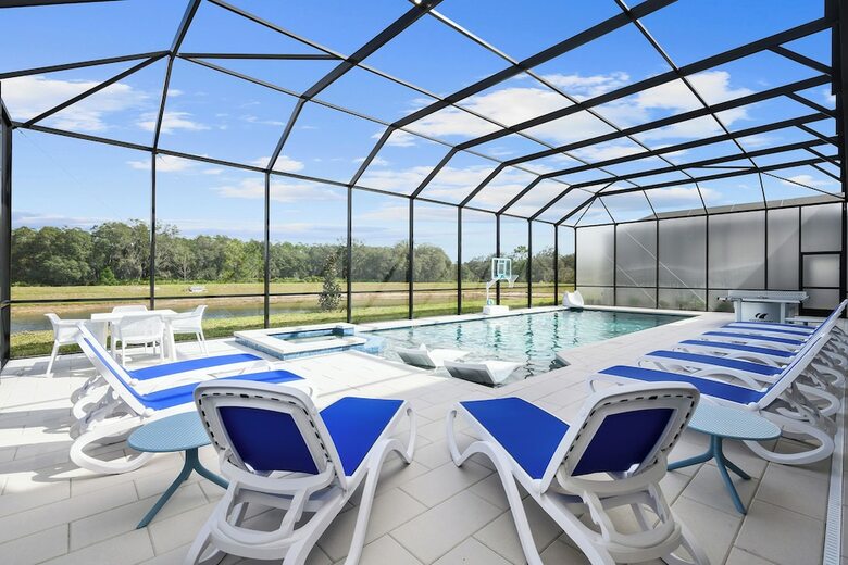 Hotel Villatel Village At Solterra Resort
