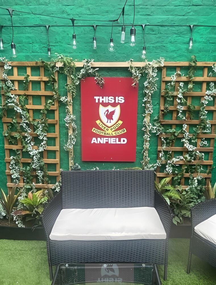 Home At Tancred Road