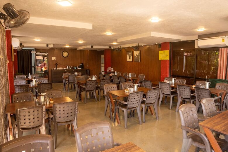 Girivihar Holiday Club - Pure Veg