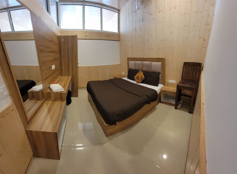 Hotel Casa Arhan Luxury Mussoorie Homestay