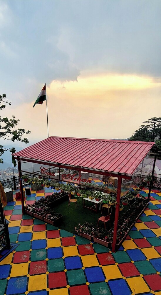 Hotel Casa Arhan Luxury Mussoorie Homestay