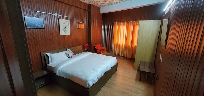 Hotel Casa Arhan Luxury Mussoorie Homestay