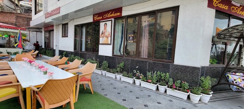 Hotel Casa Arhan Luxury Mussoorie Homestay