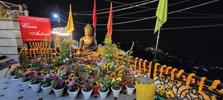 Hotel Casa Arhan Luxury Mussoorie Homestay